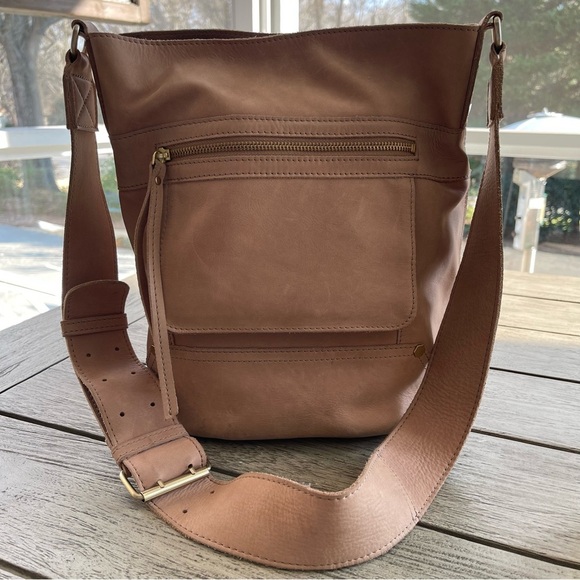 C&C California Leather Wide Strap Hobo Crossbody Bag